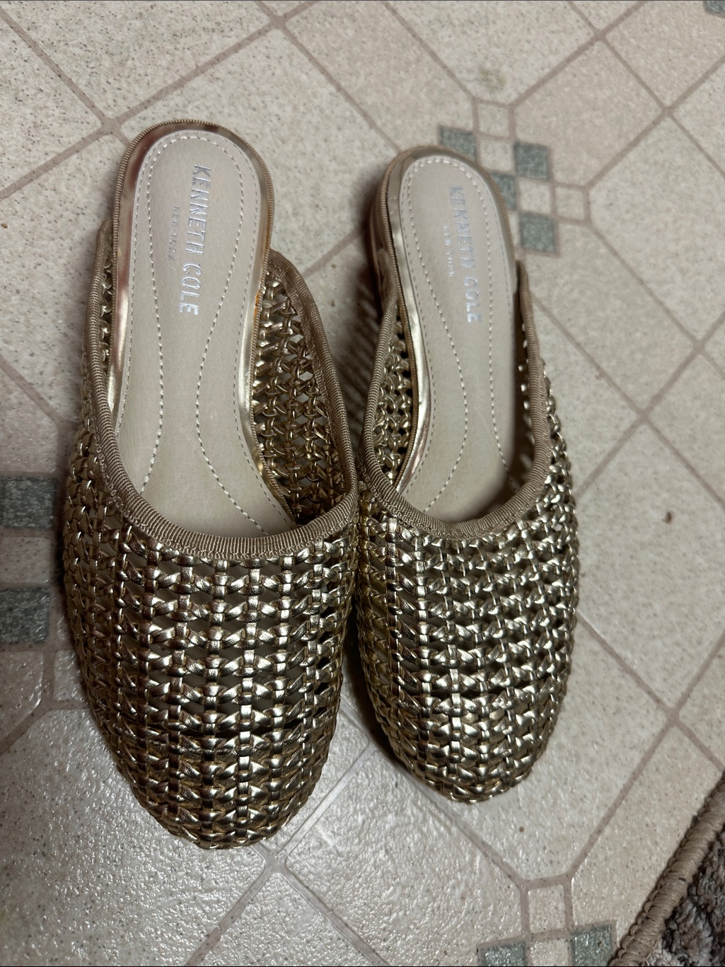 Kenneth Cole Women's Metallic Gold Woven Slip-On Mules